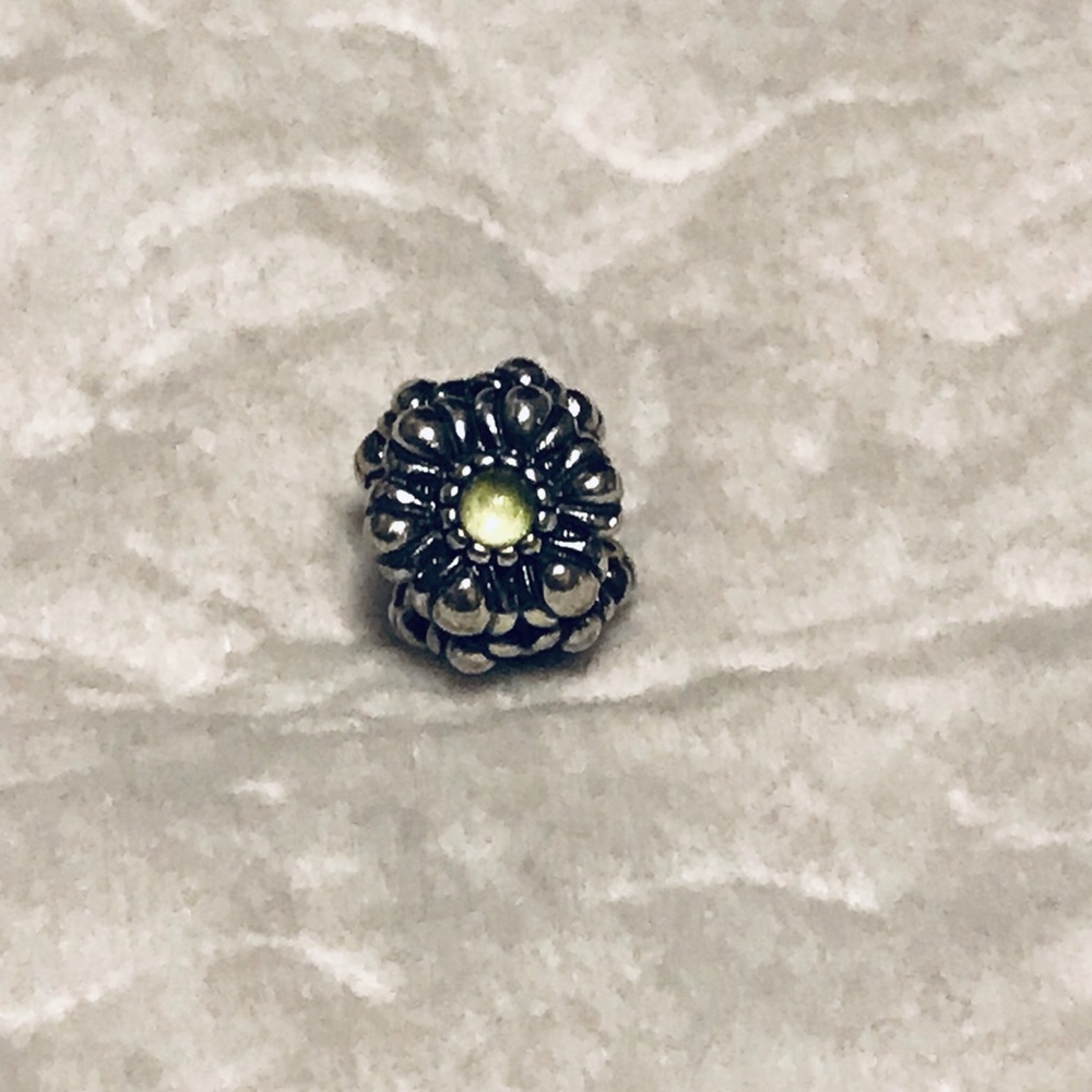 Pandora Charm- Cute flower 3 flower charm